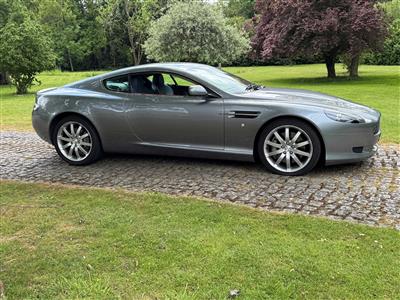 Aston Martin+DB9
