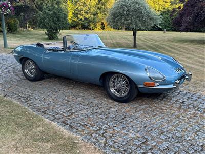 Jaguar+E Type