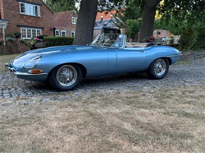 Jaguar+E Type