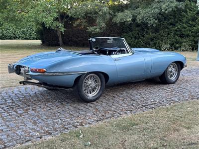 Jaguar+E Type
