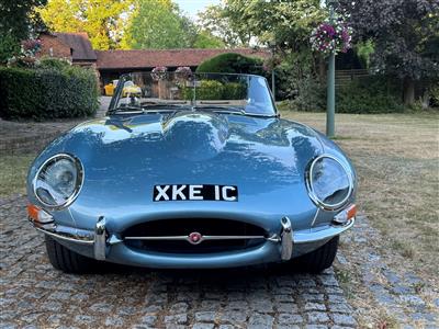 Jaguar+E Type
