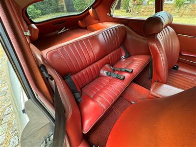 Jaguar+E Type
