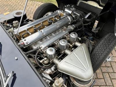 Jaguar+E Type