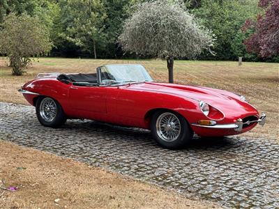 Jaguar+E Type