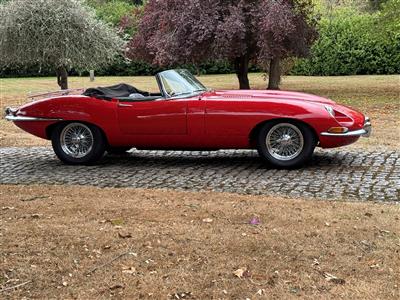 Jaguar+E Type