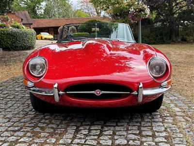 Jaguar+E Type