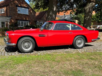 Aston Martin+DB4