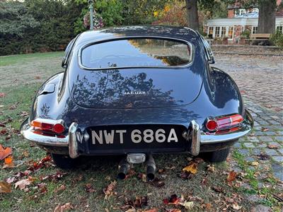Jaguar+E Type